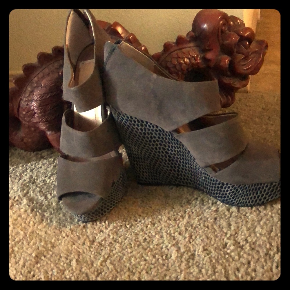 Women shoes